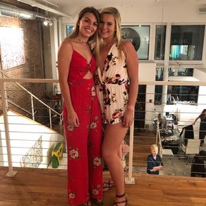 Meet your Posher, Olivia